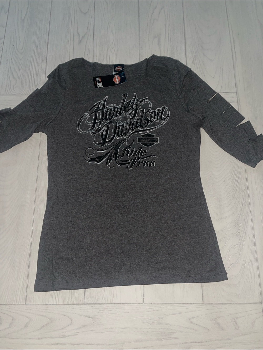 Harley-Davidson Gray Graphic Quarter Sleeve Top